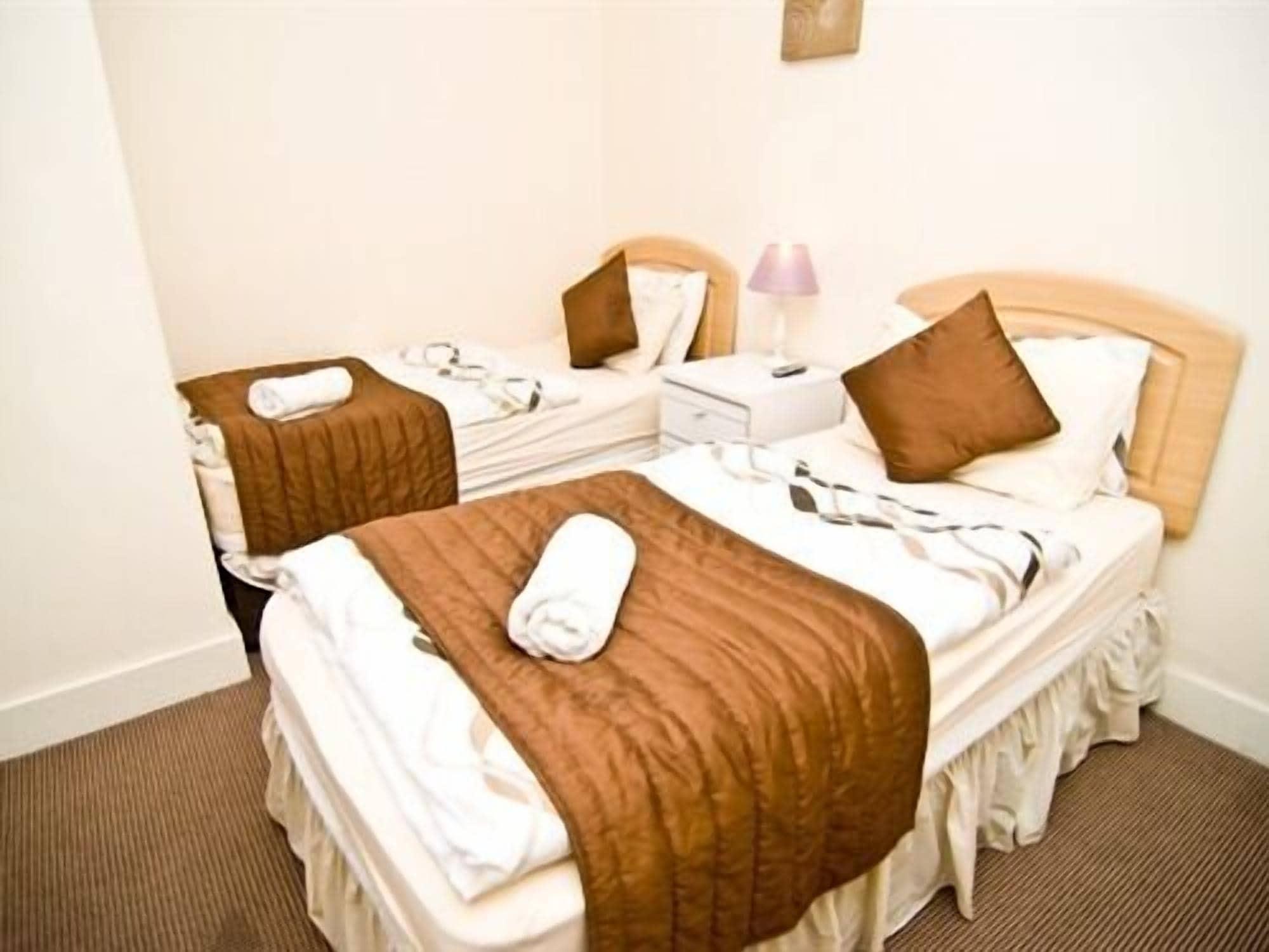 Skylark Guest House Hounslow Extérieur photo