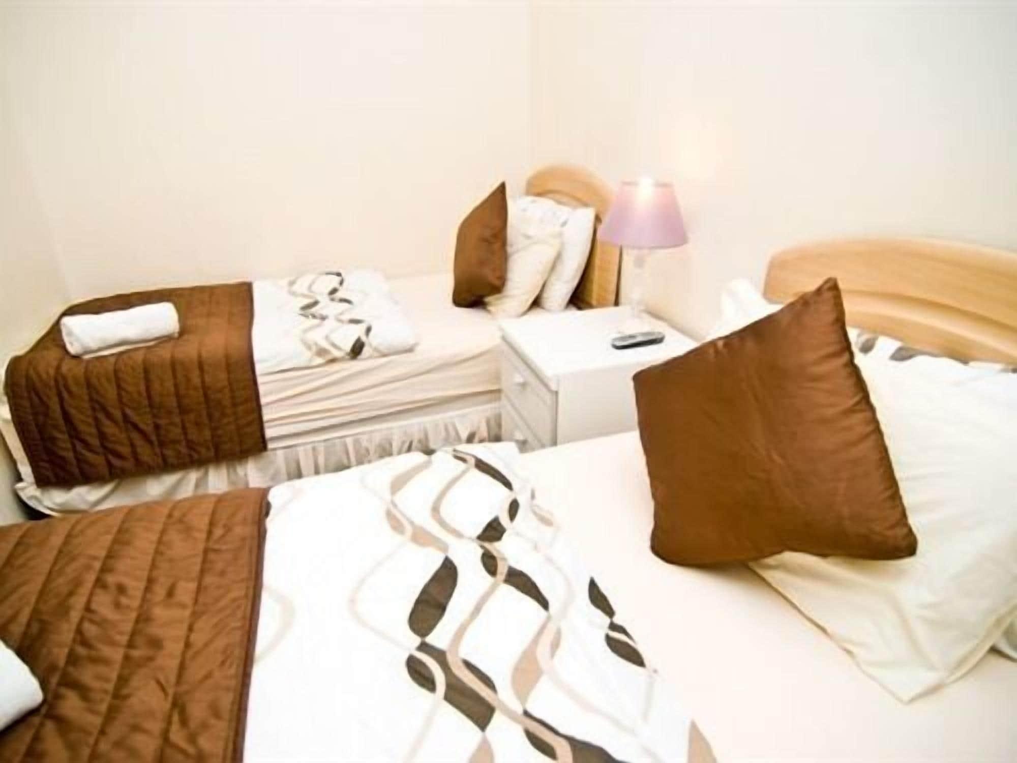 Skylark Guest House Hounslow Extérieur photo