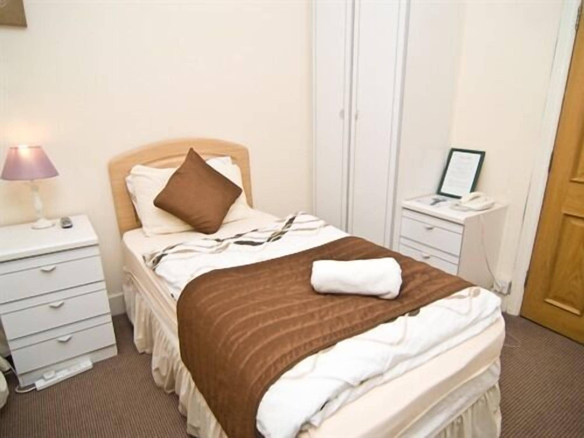 Skylark Guest House Hounslow Extérieur photo
