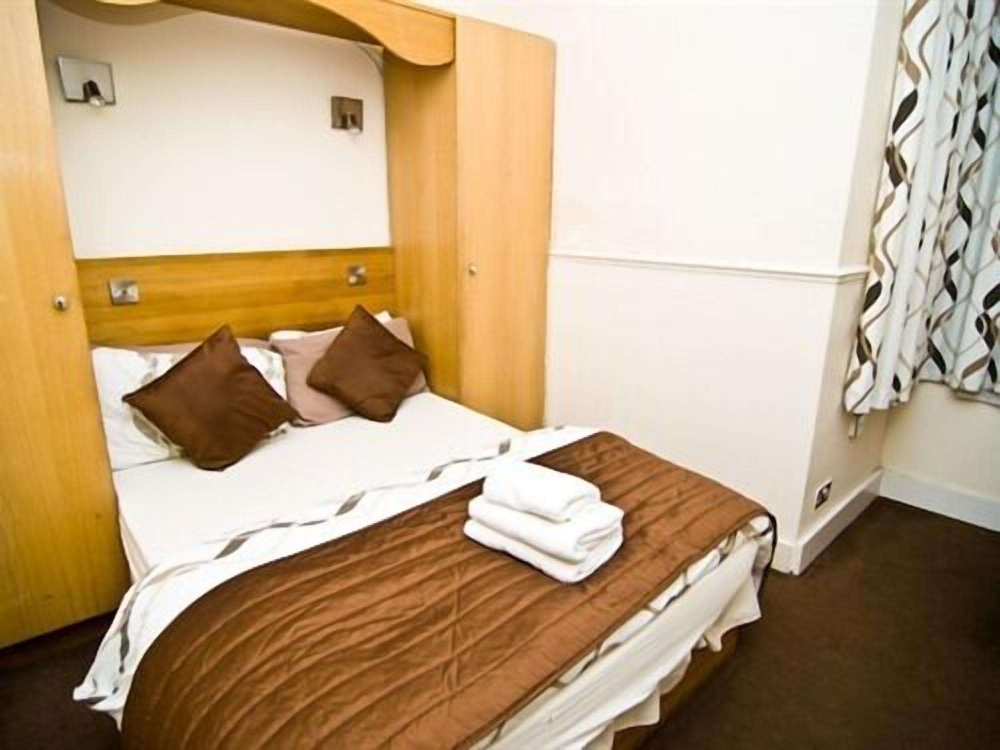 Skylark Guest House Hounslow Extérieur photo