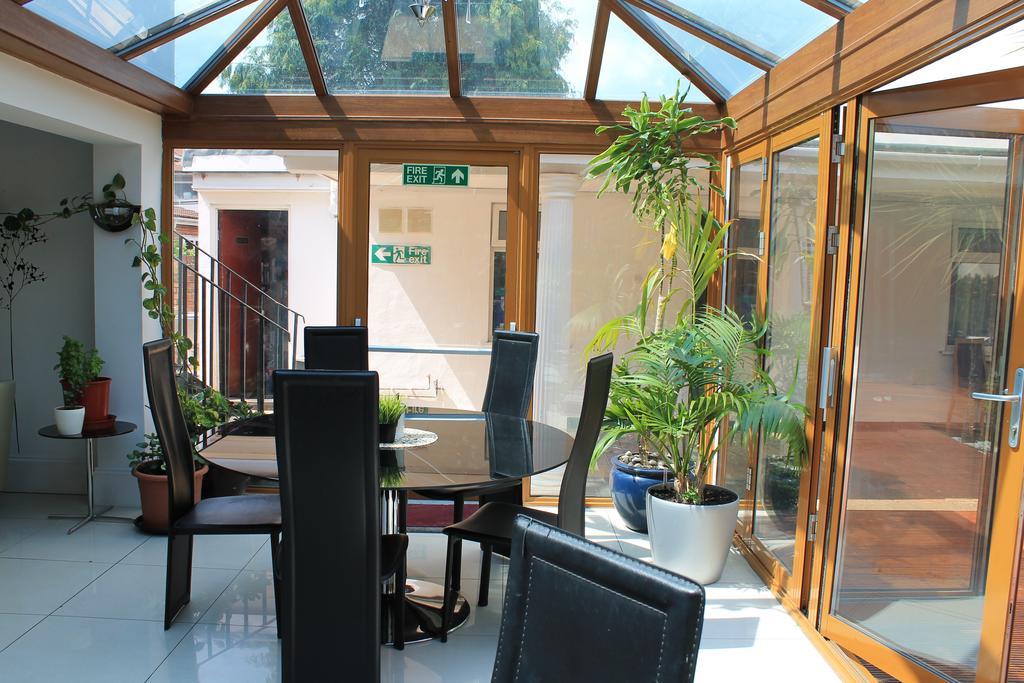 Skylark Guest House Hounslow Extérieur photo